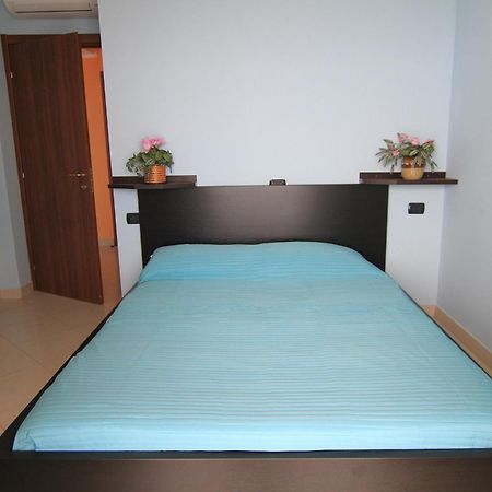 דירות ריווה ליגורה Residenza Marina חדר תמונה