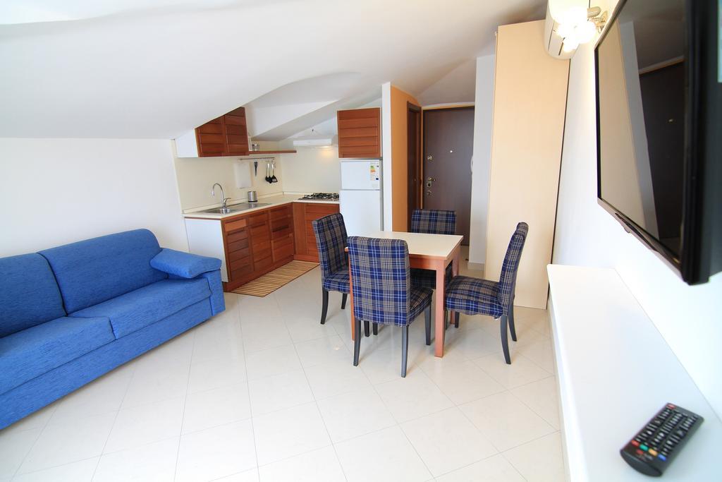 דירות ריווה ליגורה Residenza Marina חדר תמונה