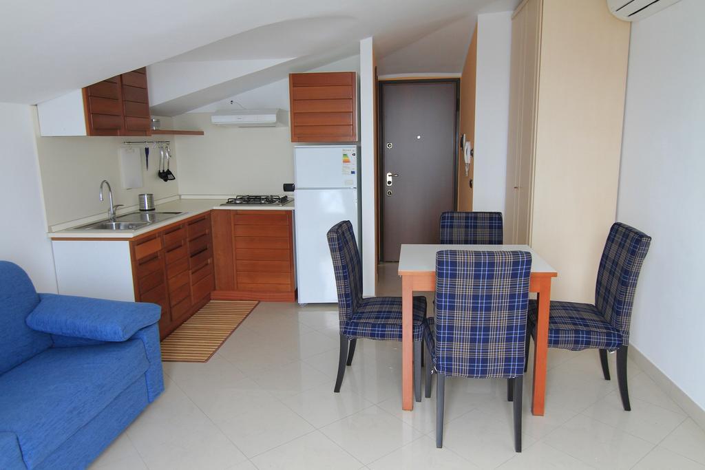 דירות ריווה ליגורה Residenza Marina חדר תמונה
