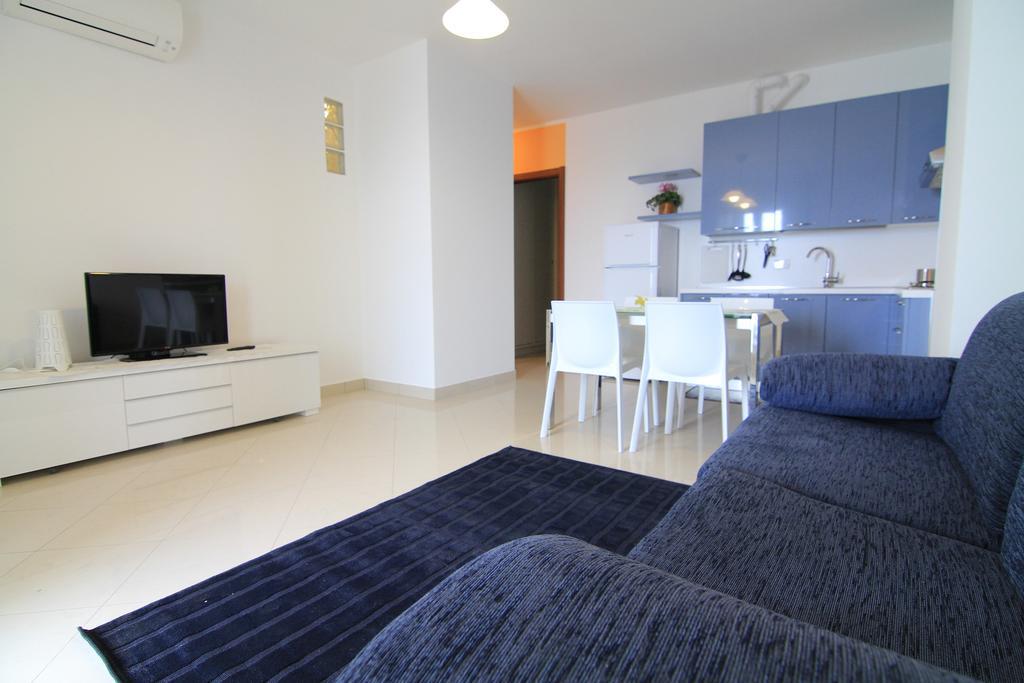 דירות ריווה ליגורה Residenza Marina חדר תמונה